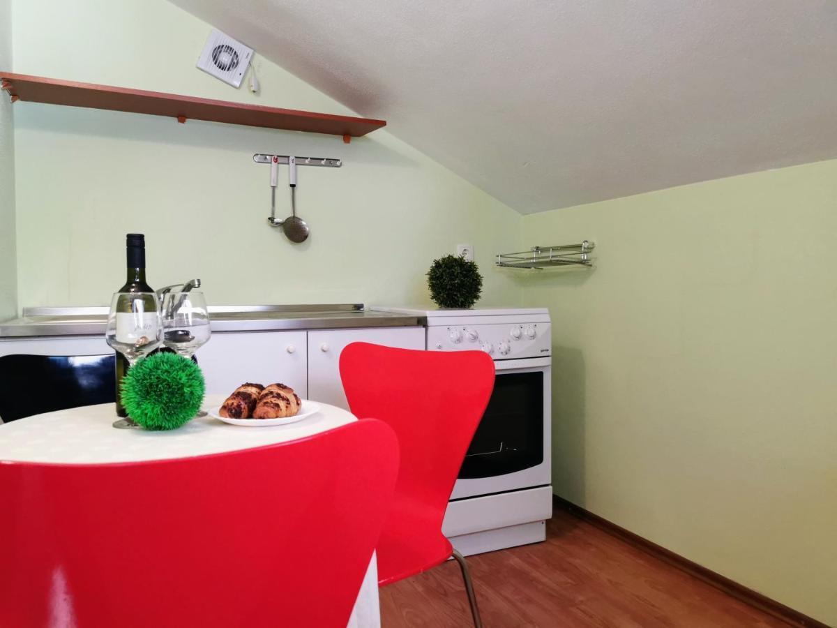 Villa Lille Trogir Exteriör bild