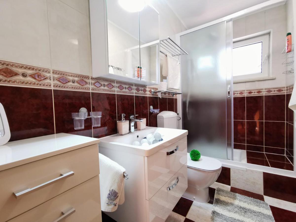 Villa Lille Trogir Exteriör bild