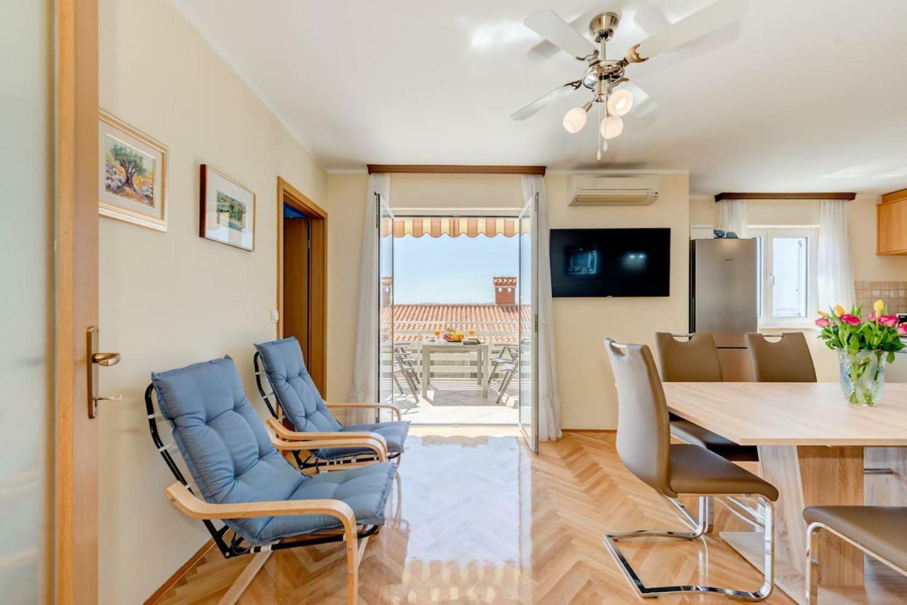 Villa Lille Trogir Exteriör bild